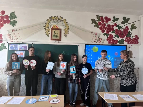 Єдиний урок «Безпечна дорога додому» у Ладижинському ліцеї!